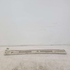 Gocciolatoio sottoparabrezza t usato  Mineo