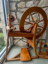 Lovely spinning wheel for sale  CHIPPENHAM