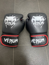 Venum 8oz boxing for sale  HOUGHTON LE SPRING