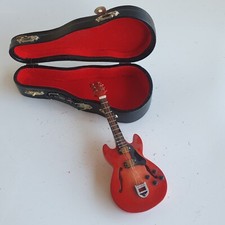 Petite guitare électrique d'occasion  France