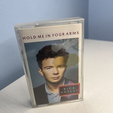 Usado, Rick Astley - Hold Me In Your Arms, Audio Cassette Album, 1988 Vintage, VGC comprar usado  Enviando para Brazil