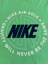 Camiseta Nike Air Sole verde média ajuste regular gravidade nunca será comprar usado  Enviando para Brazil