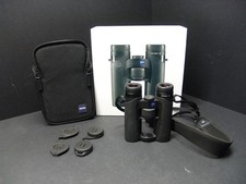 Binocolo zeiss 8x32 usato Binocolo zeiss 8x32 usato  Spedire a Italy