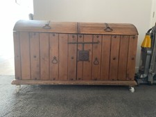 Large wooden trunk for sale  COALVILLE