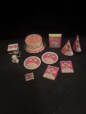 Conjunto de festa de aniversário da Barbie comprar usado  Enviando para Brazil