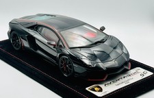 Lamborghini Aventador SV 1:18 -- Preto com detalhes vermelhos e interior -- HSG Custom Wo comprar usado  Enviando para Brazil