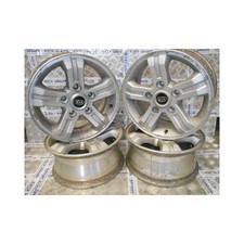 Cerchi lega 529103e582 usato Cerchi lega 529103e582 usato  Pratola Peligna