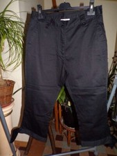 Pantacourt noir uni d'occasion  Bergues