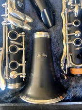 Clarinete Artley 17s Bb Ótimo para iniciantes DEMONSTRAÇÃO EM VÍDEO PERFEITO comprar usado  Enviando para Brazil