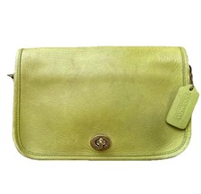 Usado, Bolsa Coach Kiwi Verde Bolso Vintage # 9755 SEM ALÇA comprar usado Usado, Bolsa Coach Kiwi Verde Bolso Vintage # 9755 SEM ALÇA comprar usado  Enviando para Brazil