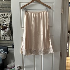 Wacoal lace trim for sale  Meridian