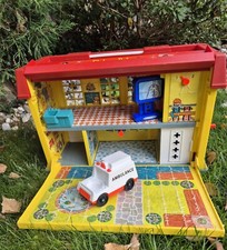 Szpital Vintage Fisher Price lata 70 domek retro karetka na sprzedaż  PL