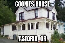 Pequena CASA GOONIES ORIGINAL * MADEIRA EM BRANCO/PEÇA DE ADEREÇO * Astoria, OU * CERTIFICADO DE AUTENTICIDADE 2 LADOS comprar usado  Enviando para Brazil