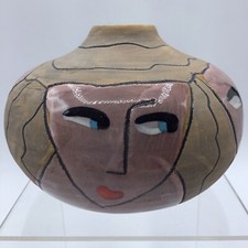 VASO DE CERÂMICA SANDRA MAGSAMEN QUATRO FACES! 3,25 pol. de altura. Perfeito estado! comprar usado  Enviando para Brazil