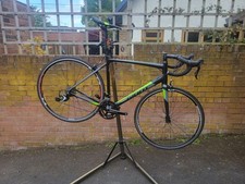 Giant contend men for sale  ALNWICK