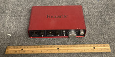 Interface de áudio USB Focusrite Scarlett 2i2 (somente unidade) comprar usado Interface de áudio USB Focusrite Scarlett 2i2 (somente unidade) comprar usado  Enviando para Brazil
