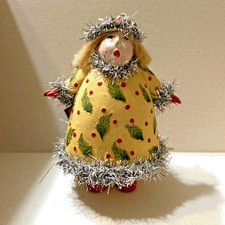 Dept krinkles caroler for sale  Kansas City