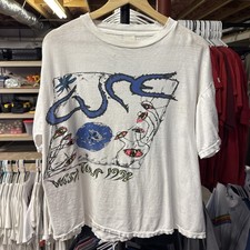 Camisa Vintage The Cure Grande Branca Anos 90 1992 Banda Concerto Desejo Tour Arte Rara EUA, usado comprar usado Camisa Vintage The Cure Grande Branca Anos 90 1992 Banda Concerto Desejo Tour Arte Rara EUA, usado comprar usado  Enviando para Brazil