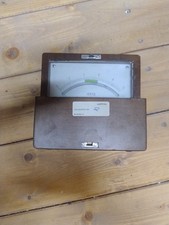 Voltmetro vintage herton usato  Italia