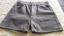 Pantaloncino uomo mauna usato  Serrapetrona