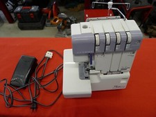 Janome 634d mylock d'occasion  Expédié en Belgium
