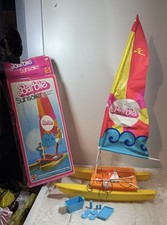 Usado, Vintage Barbie Sunsailer Catamarã Veleiro Hobie Gato Com Caixa Original LEIA comprar usado Usado, Vintage Barbie Sunsailer Catamarã Veleiro Hobie Gato Com Caixa Original LEIA comprar usado  Enviando para Brazil