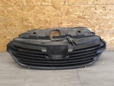 Calandre renault trafic d'occasion  Tournus