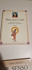 Bhagavad gita interpretazione usato  Italia