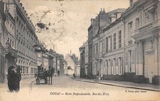 Old postcard douai d'occasion  Expédié en Belgium