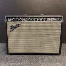 Amplificatore riverbero fender usato Amplificatore riverbero fender usato  Spedire a Italy