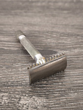 Rasoir sécurité gillette d'occasion  Badonviller