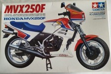 Maquette moto tamiya d'occasion  Blagnac