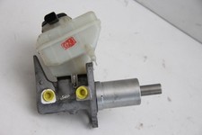 Brake master cylinder d'occasion  Expédié en Belgium
