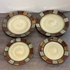 Set pfaltzgraff everyday for sale  Attleboro