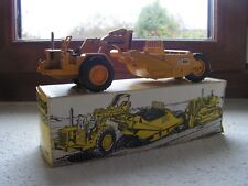 Caterpillar scraper nzg d'occasion  Seiches-sur-le-Loir