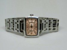 Relógio feminino Gc by Guess GC22000 todo em aço quartzo tamanho Nova bateria de 7 3/4", usado comprar usado  Enviando para Brazil