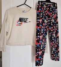 Nike girls oufit for sale  WESTON-SUPER-MARE