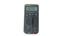 Fluke multimeter free d'occasion  Expédié en Belgium