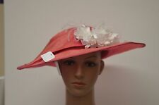 Chapeau couleur rose d'occasion  Bohain-en-Vermandois