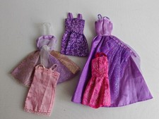 Lot vetements barbie d'occasion  Pommeuse