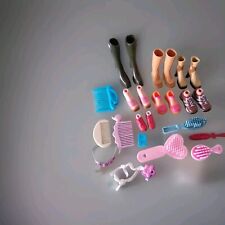 Bratz lotto accessori usato  Poviglio