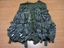 Gilet tattico con usato  Italia