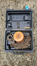 Ton chain block for sale  LOUTH