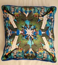 Cubierta de almohada de terciopelo de seda y felpa única personalizada cabeza tallada tanager $275 segunda mano  Embacar hacia Mexico