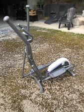 Vélo elliptique 130 d'occasion  Lagnieu