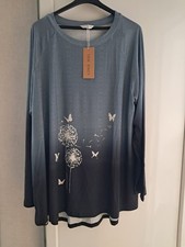 Tunique neuve taille d'occasion  Verneuil-l'Étang