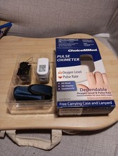 Oxímetro de pulso de oxigênio no sangue ChoiceMMED Spo2 dedo com bateria e estojo grátis comprar usado  Enviando para Brazil