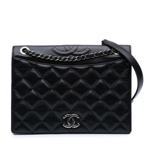Authenticated chanel medium d'occasion  Expédié en Belgium
