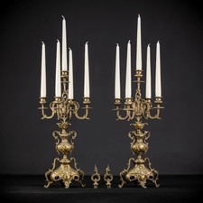 Par de candelabros | Dois castiçais de bronze meados dos anos 1900 | Barroco vintage | 23,6"_, usado comprar usado Par de candelabros | Dois castiçais de bronze meados dos anos 1900 | Barroco vintage | 23,6"_, usado comprar usado  Enviando para Brazil