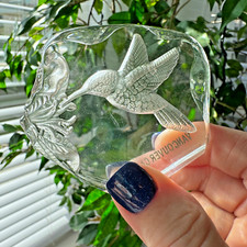 Gorgeous etched glassl for sale  Yukon